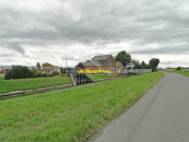 Photo 6"x4" Green Bank Pumping Station near Subscription Bridge Tilney Fen End c2015