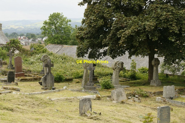 Photo 6"x4" Churchyard near the Farm Llandrindod Wells\/Llandrindod c2015