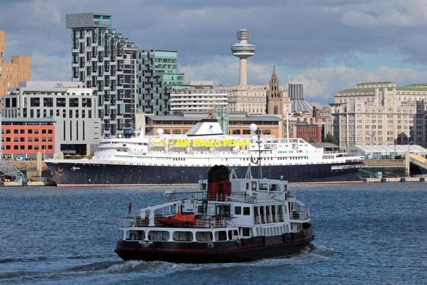 Photo 6"x4" Royal Iris of the Mersey and CMV's Azores, River Mersey Seacombe c2015