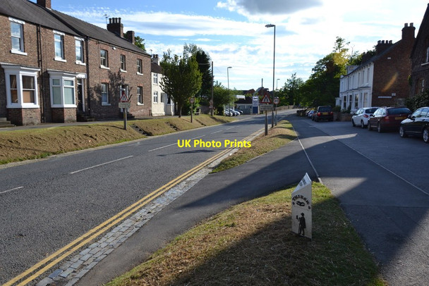 Photo 6"x4" Milepost At Thirsk Old Thirsk c2015