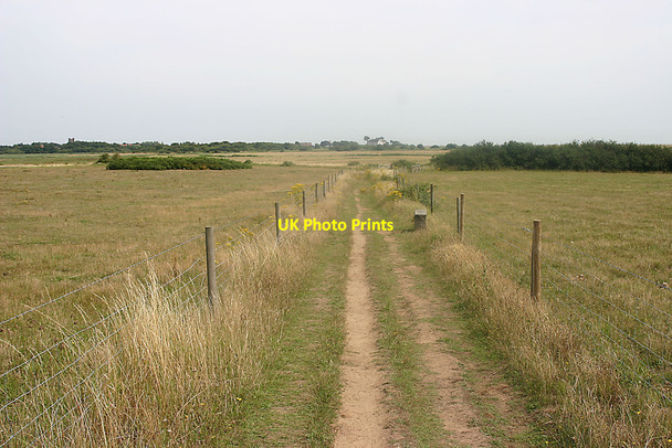 Photo 6"x4" Suffolk Coast Path north of Aldeburgh Aldeburgh c2015