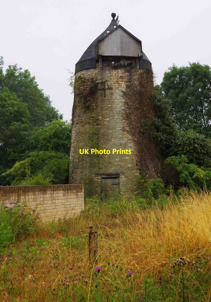 Photo 6"x4" North Leigh Windmill, Park Road, North Leigh, near Witney, Oxon North Leigh\/SP3812 c2015