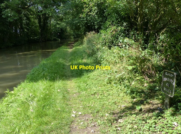 Photo 6"x4" Milepost along the Grand Union Canal towpath Long Buckby Wharf c2015