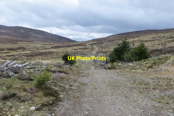 Photo 6"x4" Lairig Ghallabhaich road Lairig Ghallabhaich c2015
