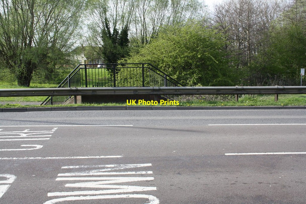 Photo 6"x4" Bridge parapet and footbridge over drain under Dorcan Way Swindon\/SU1685 c2015