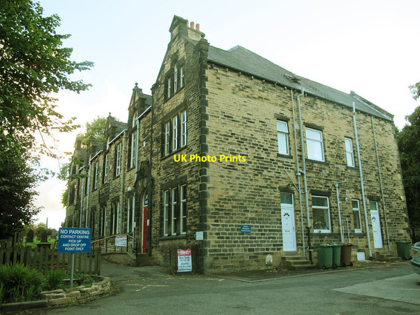Photo 6"x4" Bramley Contact Centre Pudsey\/SE2233 c2015