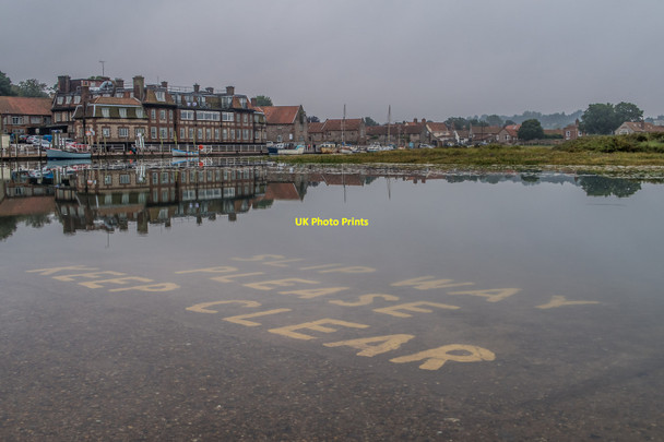 Photo 6"x4" Slipway near Blakeney Quay Blakeney\/TG0243 c2015