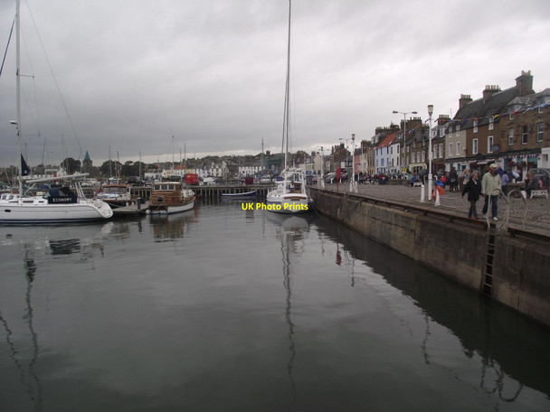 Photo 6"x4" Anstruther harbour Anstruther Wester c2012