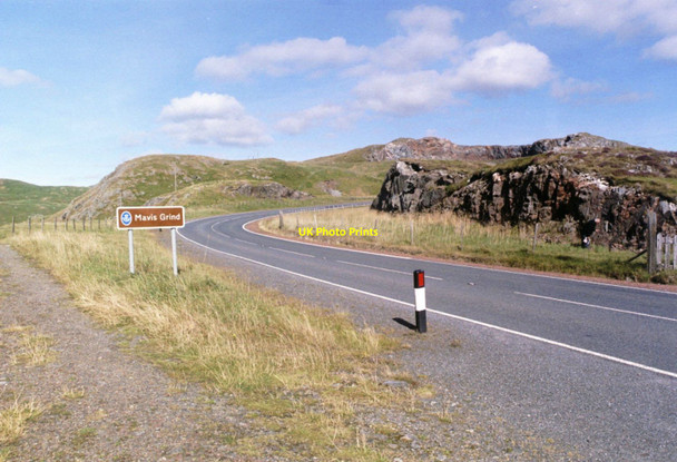 Photo 6"x4" Mavis Grind sign Burravoe\/HU3567 c2004