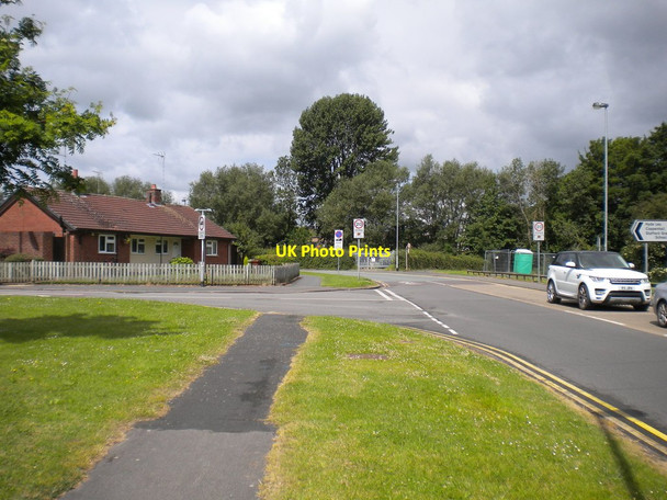 Photo 6"x4" Junction of Lea Crescent and West Way, Rising Brook Stafford c2015