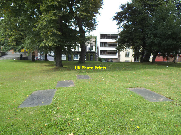 Photo 6"x4" Gravestones in St Mary's churchyard, Mabgate, Leeds  Leeds\/SE3034 c2015