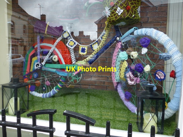 Photo 6"x4" Knitted bicycle, Dromore Dromore\/H3562 c2015