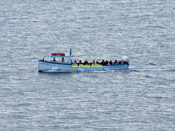 Photo 6"x4" Coastline cruising near Osmington Mills Osmington Mills c2015