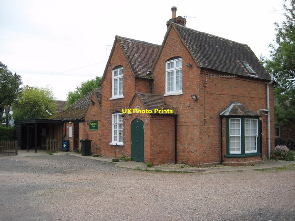 Photo 6"x4" Madresfield Social Club Great Malvern c2015