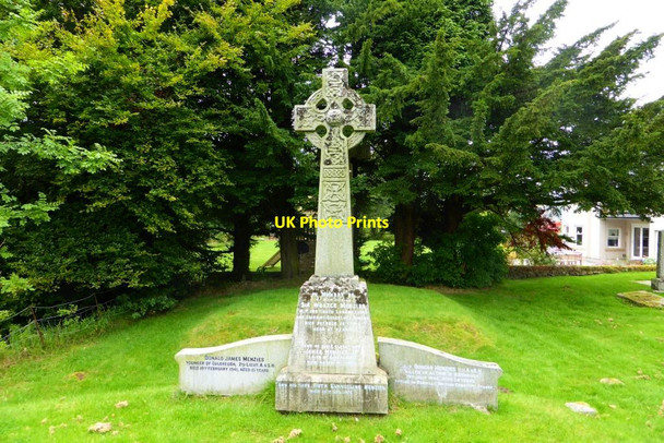Photo 6"x4" Fintry Churchyard Fintry\/NS6186 c2015