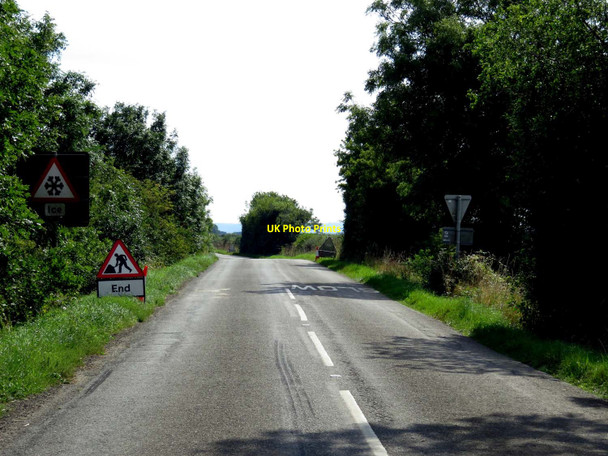 Photo 6"x4" Port Way heading south Caulcott\/SP5024 c2015