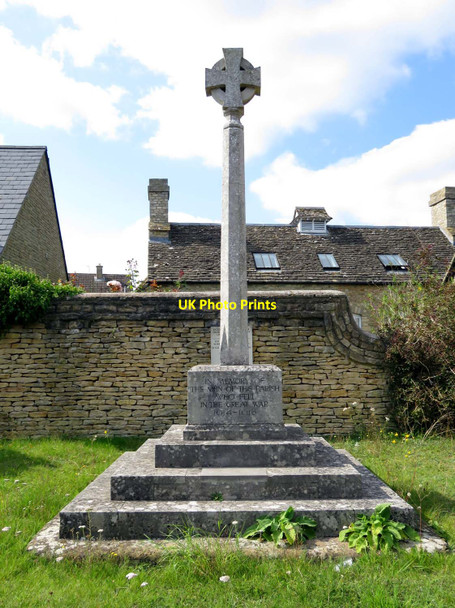 Photo 6"x4" The War Memorial in Kirtlington Kirtlington c2015