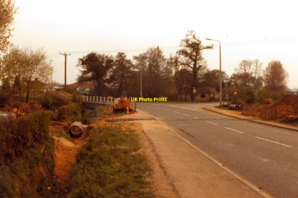 Photo 6"x4" Flitwick Road before the bypass Ampthill c1982