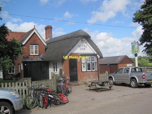 Photo 6"x4" Royal Oak Pub, Fritham Fritham c2015