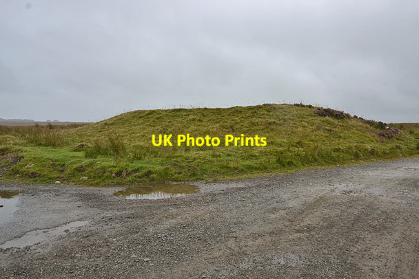 Photo 6"x4" Crug y Biswal round barrow Llanllwni c2015