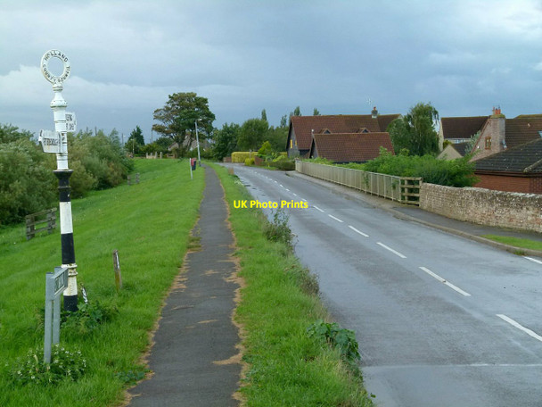 Photo 6"x4" West Bank, Crowland Crowland c2015