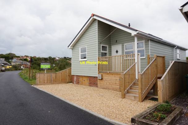 Photo 6"x4" Bungalow on Marsh Road, Gurnard Cowes c2015