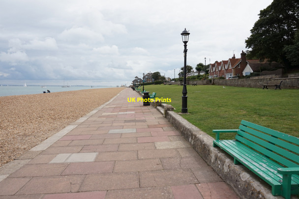 Photo 6"x4" Coastal path in Cowes Cowes c2015