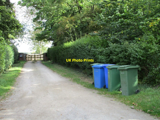 Photo 6"x4" Entrance to Woodhall Park Old Ellerby c2015