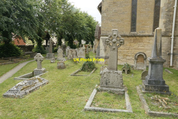 Photo 6"x4" Cross & Obelisk Wheatley\/SP5905 c2015