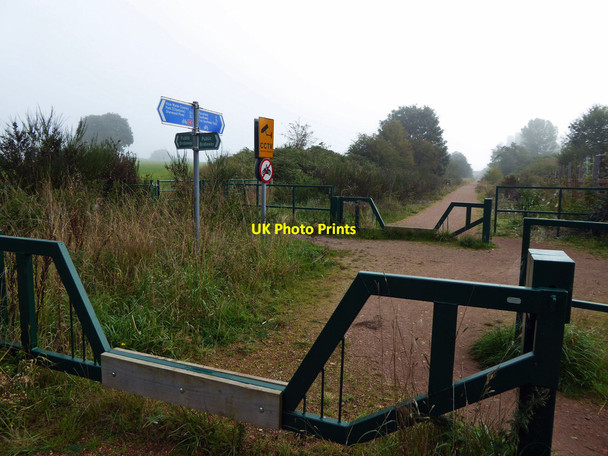 Photo 6"x4" Bridleway junction Bilsthorpe c2015