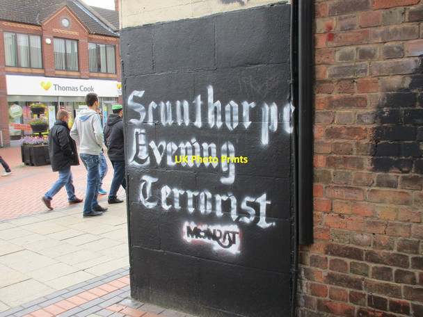 Photo 6"x4" Scunthorpe Evening Terrorist Scunthorpe c2015