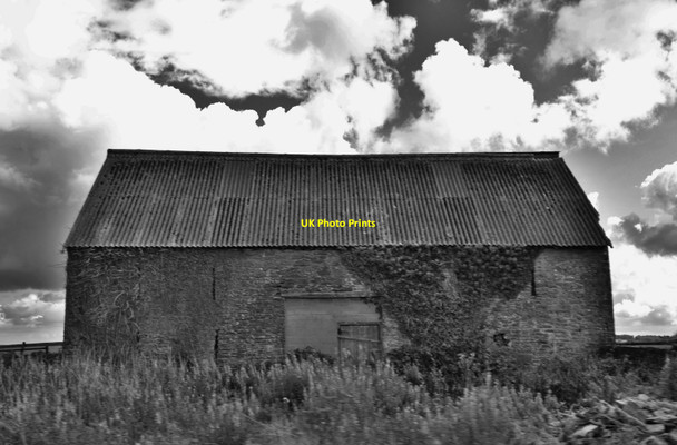 Photo 6"x4" Old Barn Near St Briavels Trow Green c2015