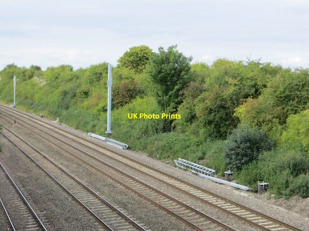 Photo 6"x4" Pylons along the cutting Cholsey c2015