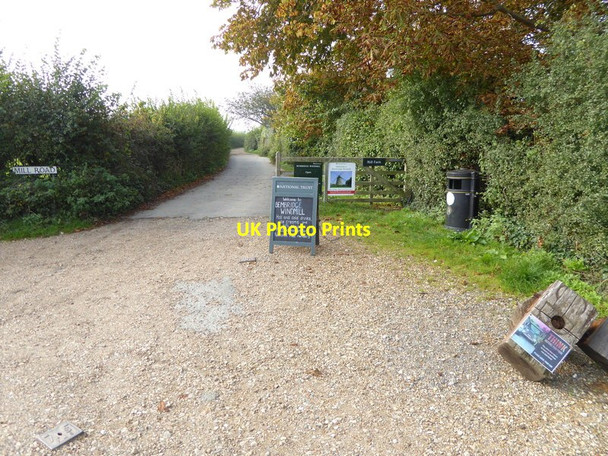 Photo 6"x4" The lane to Bembridge Windmill Bembridge c2015