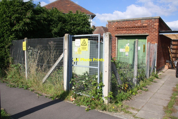 Photo 6"x4" Electricity substation, Broadway Loughborough c2015