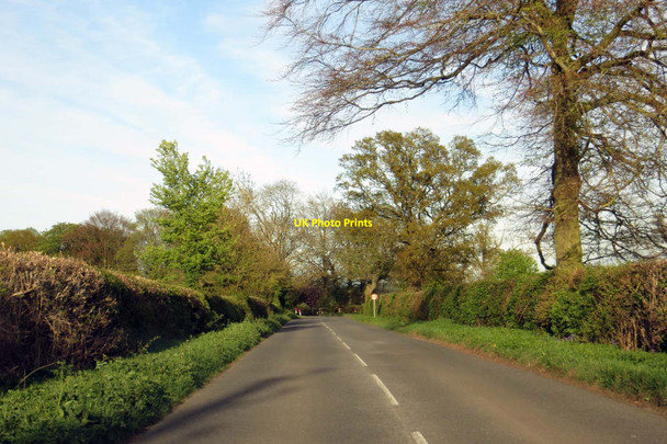 Photo 6"x4" The B4437 to Wootton Charlbury c2015