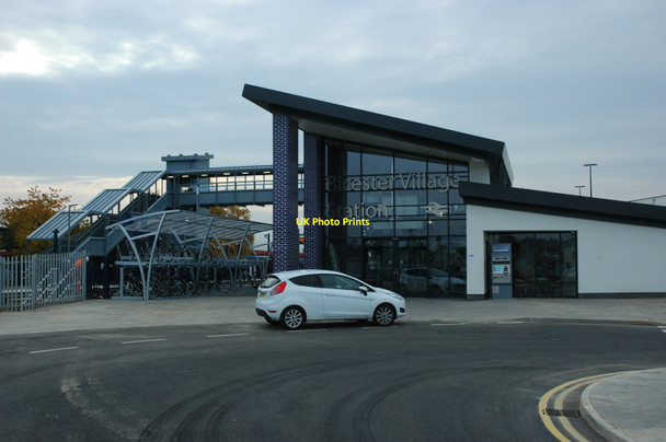 Photo 6"x4" Bicester Village Station Bicester c2015
