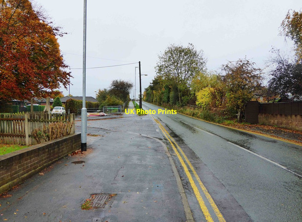 Photo 6"x4" Junction of St. Bride's Close & Planks Lane, Wombourne, Staffs Blakeley\/SO8692 c2015