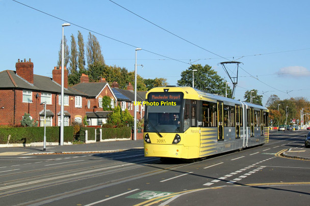 Photo 6"x4" Tram on Hardy Lane Stretford\/SJ7994 c2015