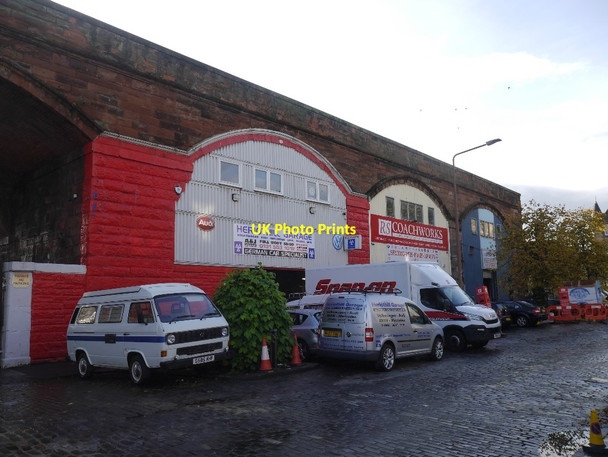 Photo 6"x4" Railway arches, Gordon Street Edinburgh c2015