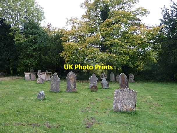 Photo 6"x4" Churchyard of St James the Great, Bratton Bratton\/ST9152 c2015 P4