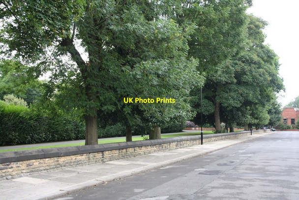 Photo 6"x4" Park View Road and Burley Recreation Ground Burley\/SE2734 c2015