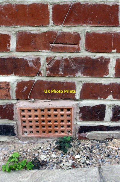 Photo 6"x4" Benchmark on #90 Burley Wood Crescent Burley\/SE2734 c2015
