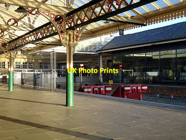 Photo 6"x4" The end of the line at Aberystwyth Aberystwyth c2015