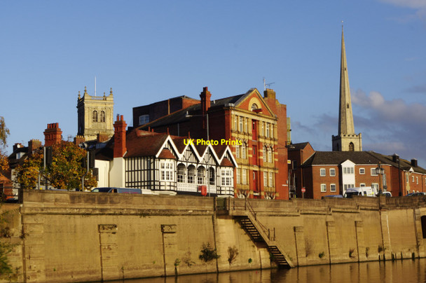 Photo 6"x4" Worcester from the River Severn Worcester c2015