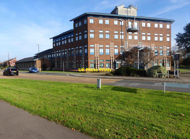 Photo 6"x4" Crawley Police Station, Northgate Avenue, Crawley, West Sussex Crawley\/TQ2736 c2015