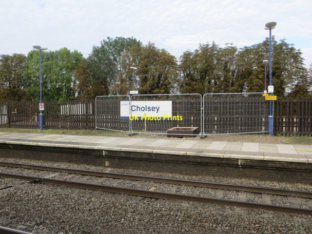 Photo 6"x4" Fencing round the Base Cholsey c2015