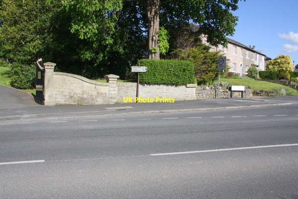 Photo 6"x4" Carleton Road at Burnside Crescent junction Skipton c2015