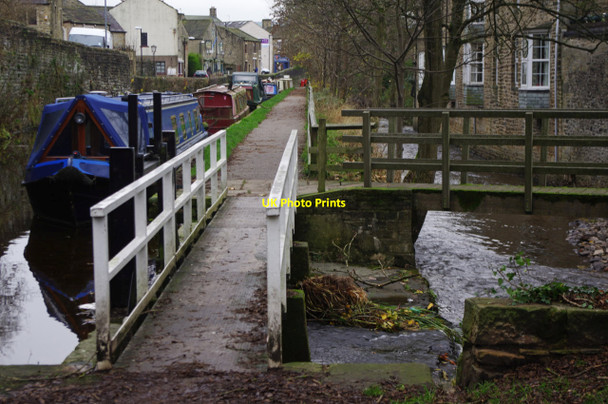 Photo 6"x4" Springs Branch and Eller Beck, Skipton Skipton c2015