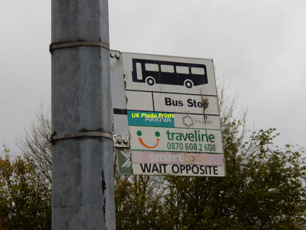 Photo 6"x4" Bus stop in Priorslee Telford c2015